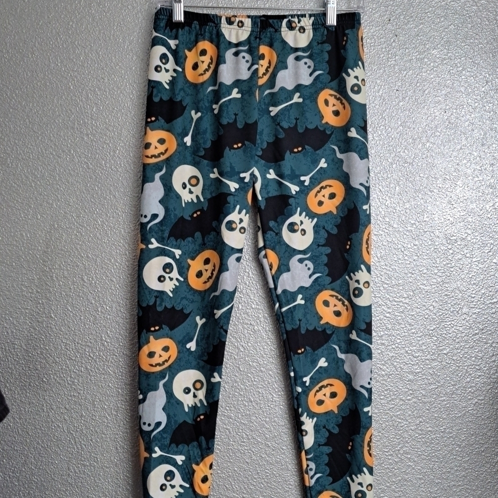 NWOT Halloween Spooky Leggings Size L